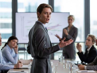 Wie Sie durch Ihr Sprechtempo sofort intelligenter und überzeugender wirken